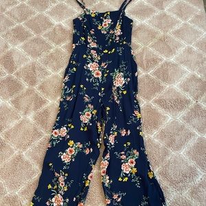 Girls Romper - never worn. Super cute and comfortable.